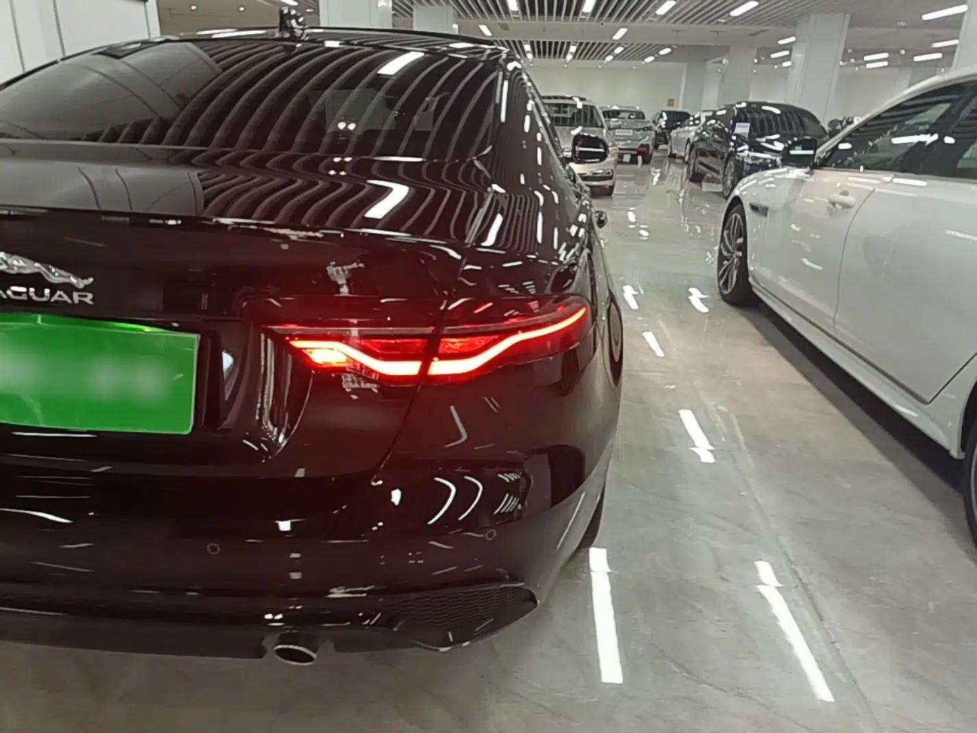 Jaguar XEL 2024 2.0T 250 PS R-DYNAMIC S Advanced Sport Edition — миниатюра 9