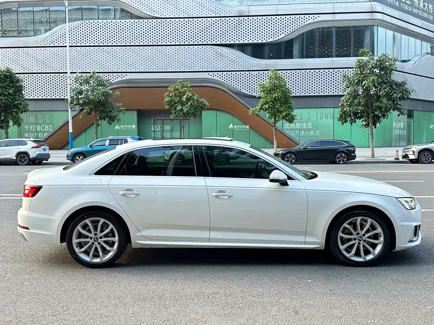 Audi A4L 2019 40 TFSI Fashion Edition (China VI Emission Standard) — миниатюра 4