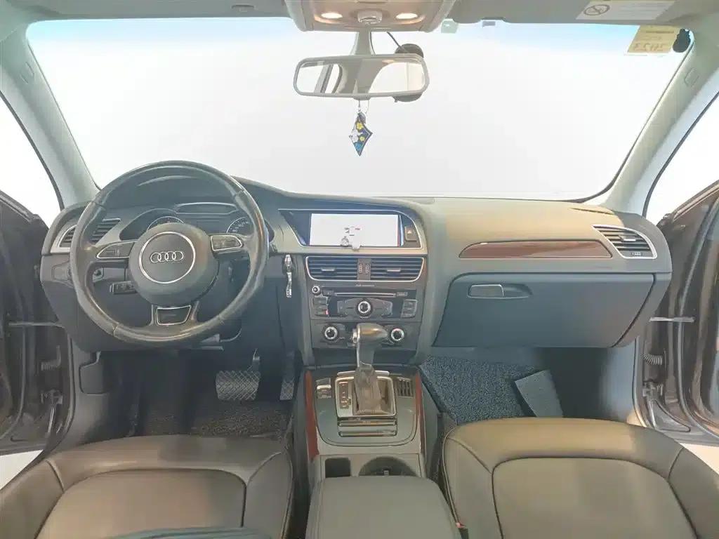 Audi A4L 2015 35 TFSI Automatic Standard Edition — миниатюра 6