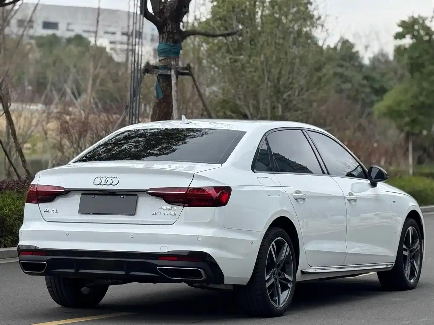 Audi A4L 2022 40 TFSI Luxury Dynamic — миниатюра 11
