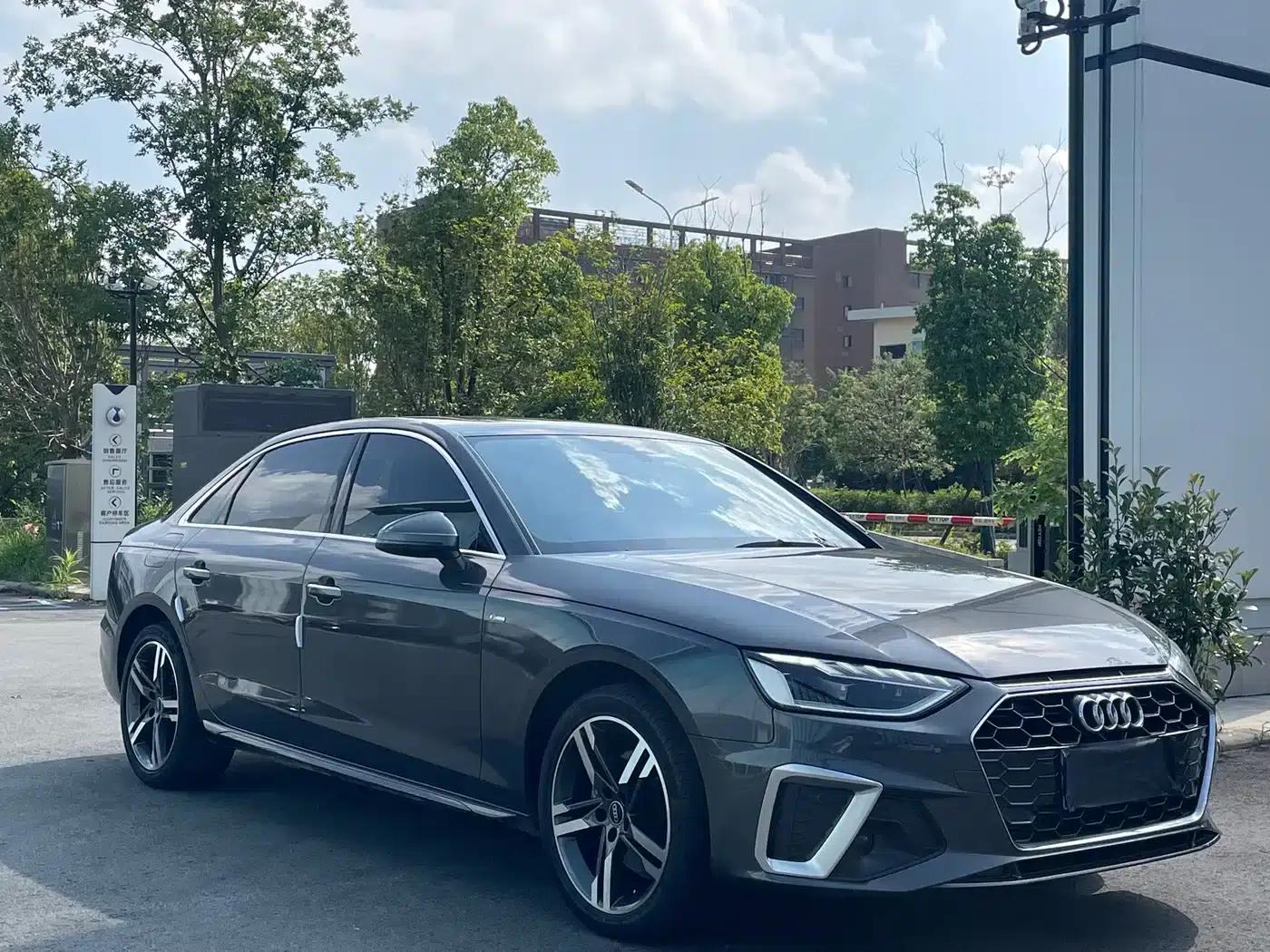 Audi A4L 2022 40 TFSI Fashion Dynamic Edition — миниатюра 3