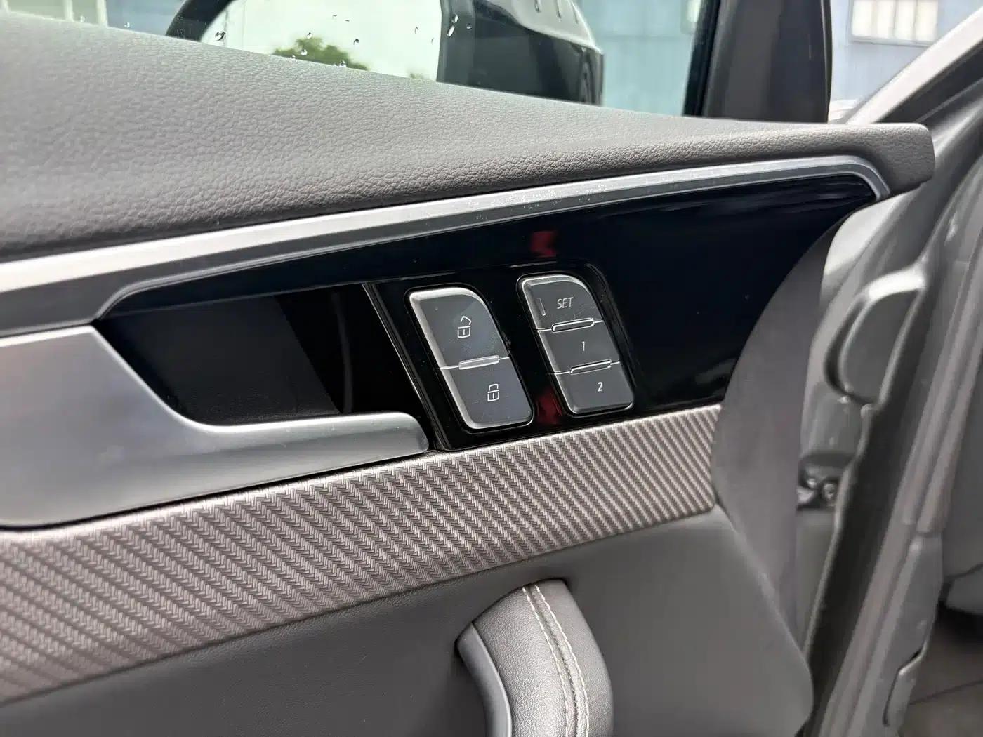 2024 Audi A4L 40 TFSI quattro RS Package (Sports Edition) — миниатюра 15