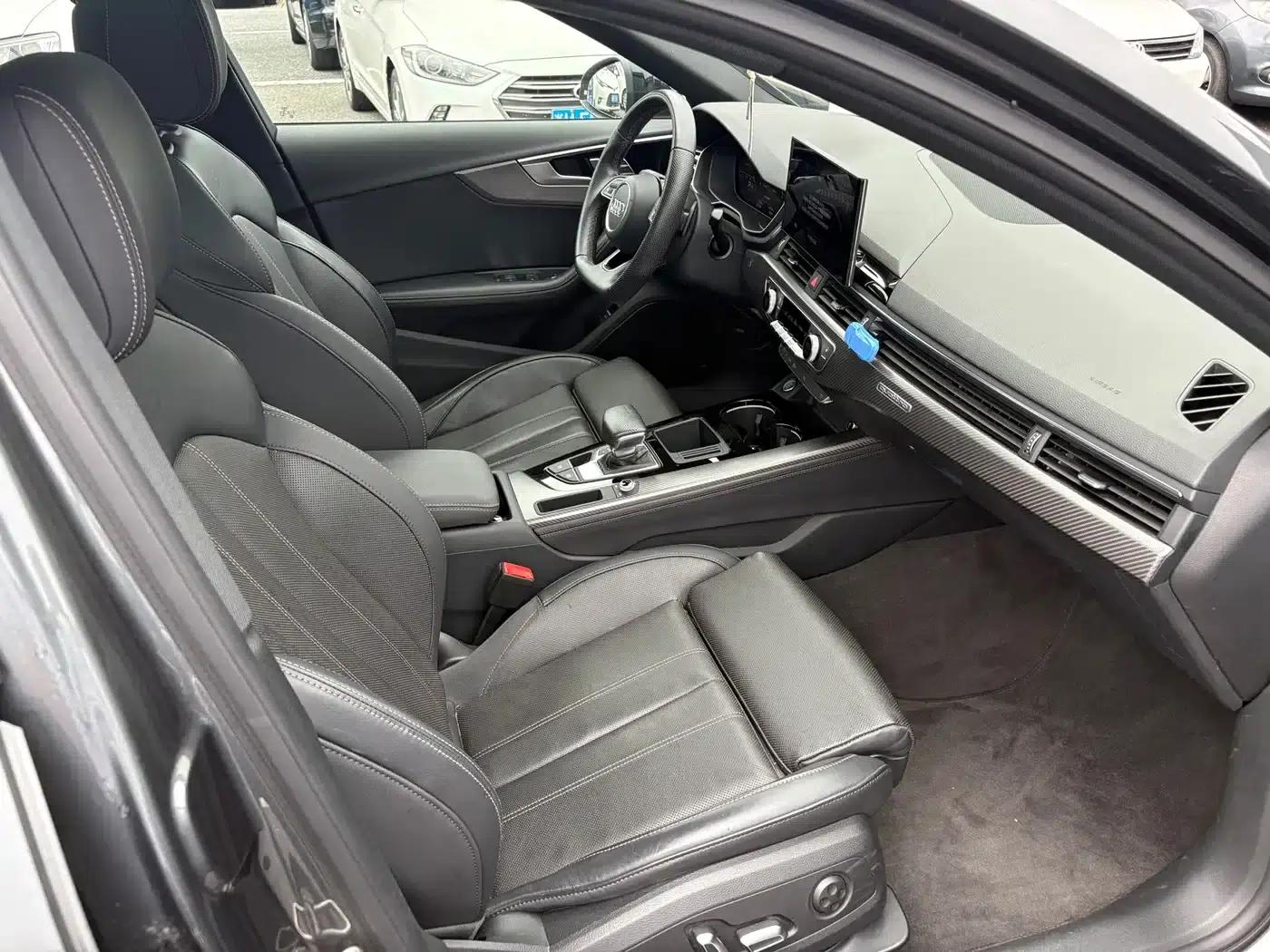 2024 Audi A4L 40 TFSI quattro RS Package (Sports Edition) — миниатюра 5