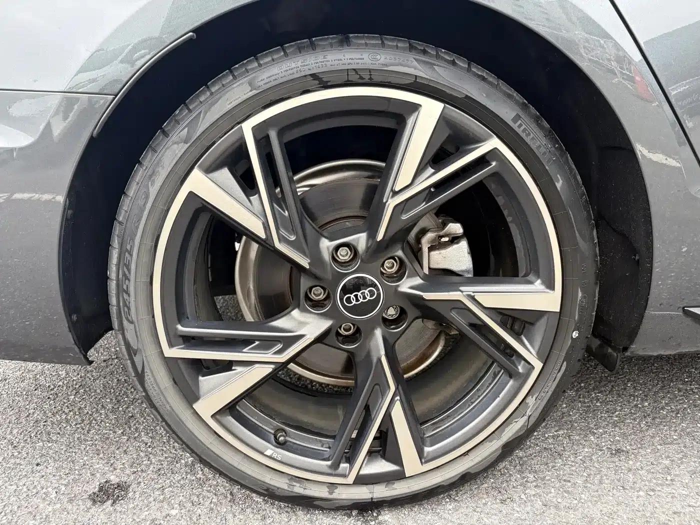 2024 Audi A4L 40 TFSI quattro RS Package (Sports Edition) — миниатюра 9
