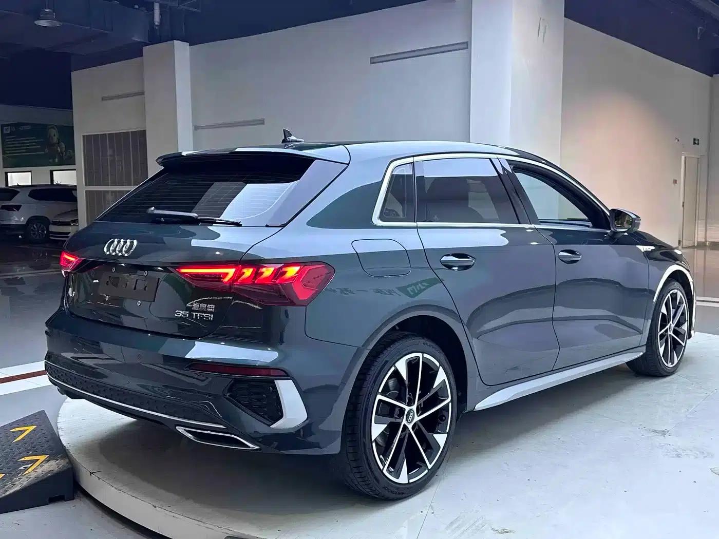 Audi A3 2022 Sportback 35 TFSI Fashion Sport — миниатюра 8