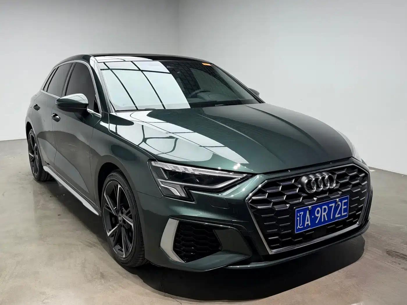 Audi A3 2022 Sportback 35 TFSI Fashion Sport — миниатюра 3
