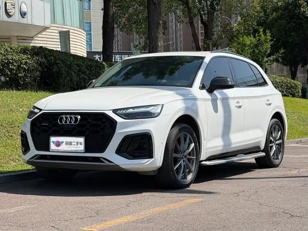 Audi Q5L 2022 45T Premium Dynamic Edition — миниатюра 1