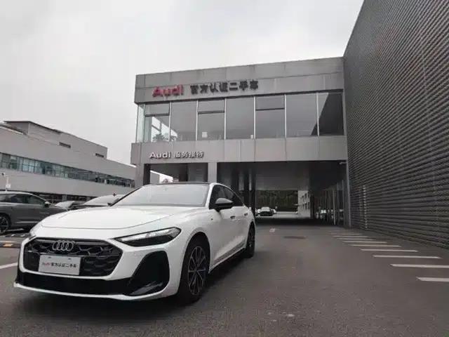 Audi A5L 2026 2.0T Sport Plus