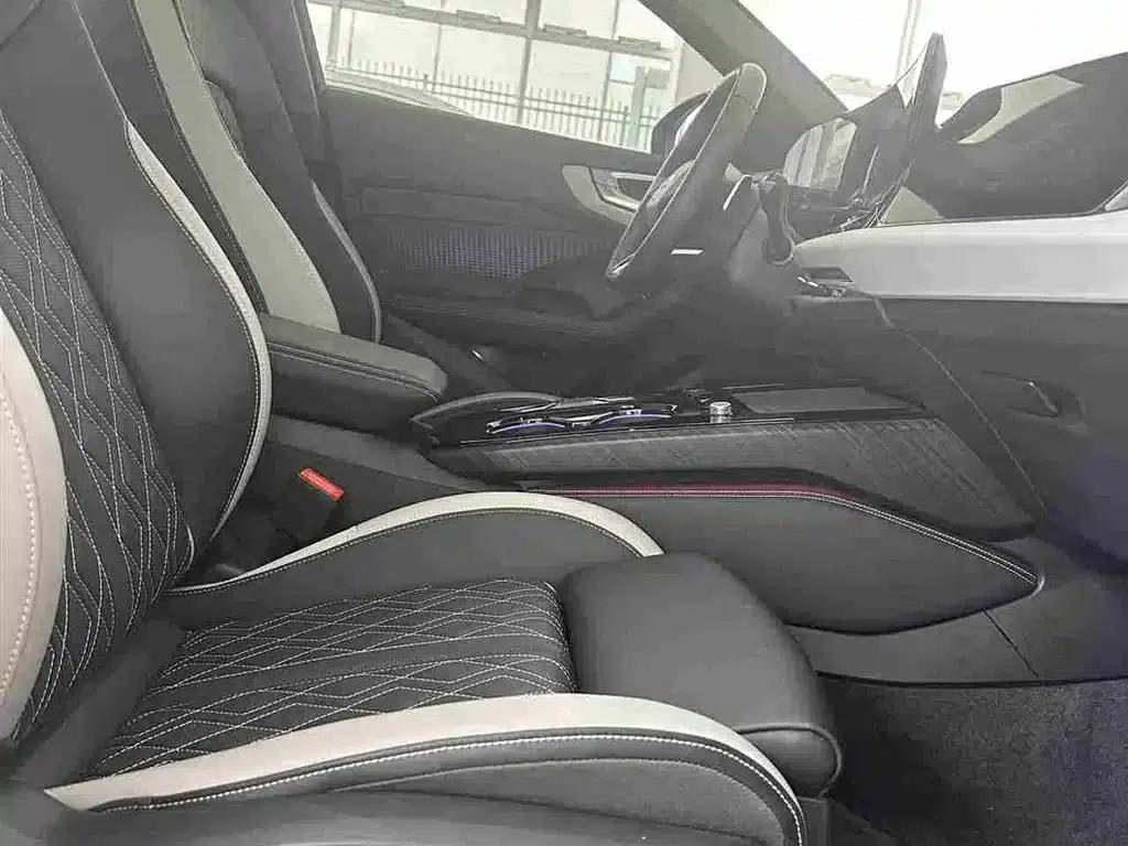 Audi A5L 2026 2.0T Sport Plus — миниатюра 9