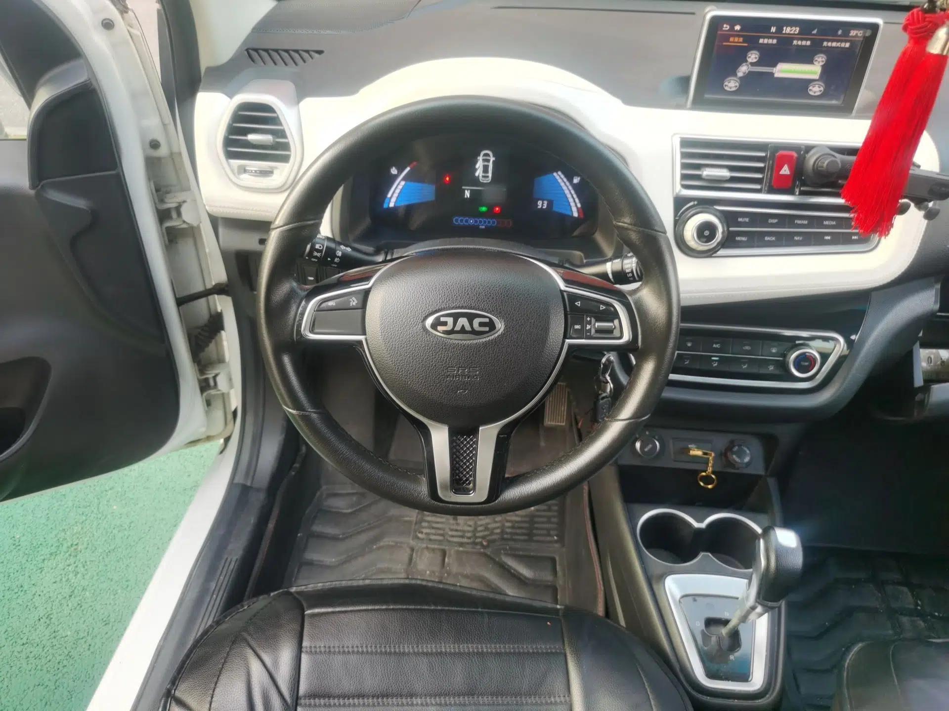 JAC Group iEV6E 2017 iEV6E — миниатюра 10