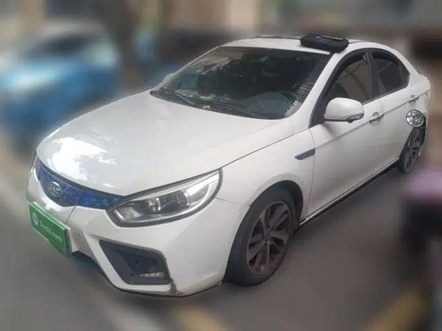 JAC Group iEVA50 2019 Luxury Smart Model