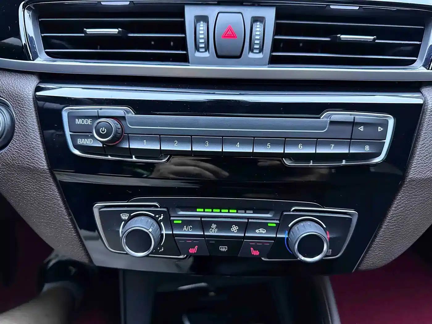 BMW X1 2022 sDrive20Li Fashion Edition — миниатюра 18
