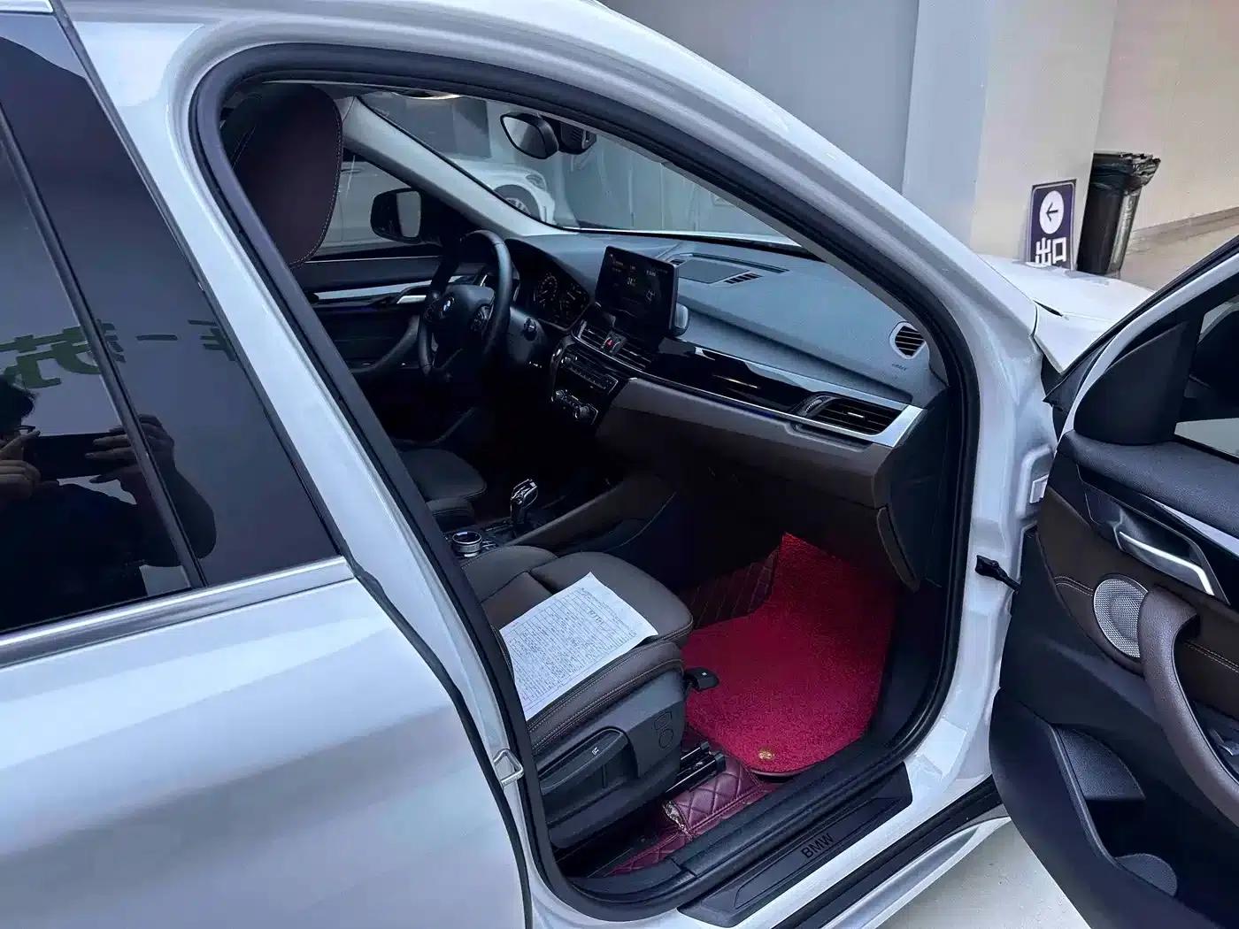 BMW X1 2022 sDrive20Li Fashion Edition — миниатюра 9