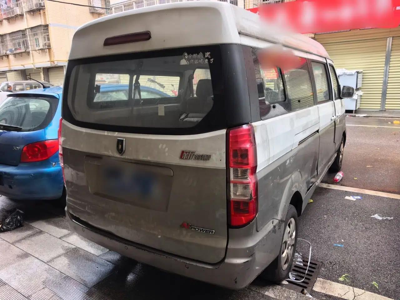 Jinbei New Hiace X30L 2016 1.5L Wealth Edition DLCG14 — миниатюра 6