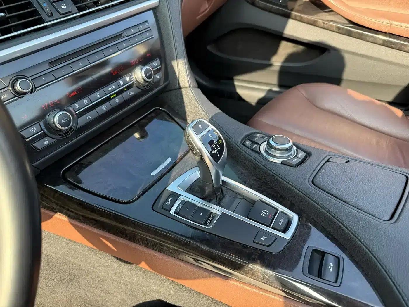 2011 BMW 6 Series 640i Convertible — миниатюра 3