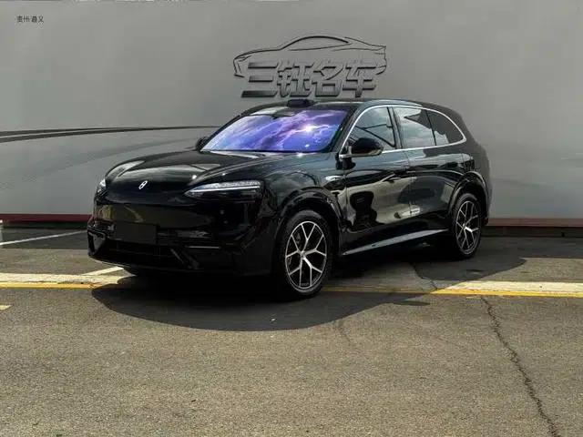 Wenjie M6 2026 Range Extended Max+ 4WD Version