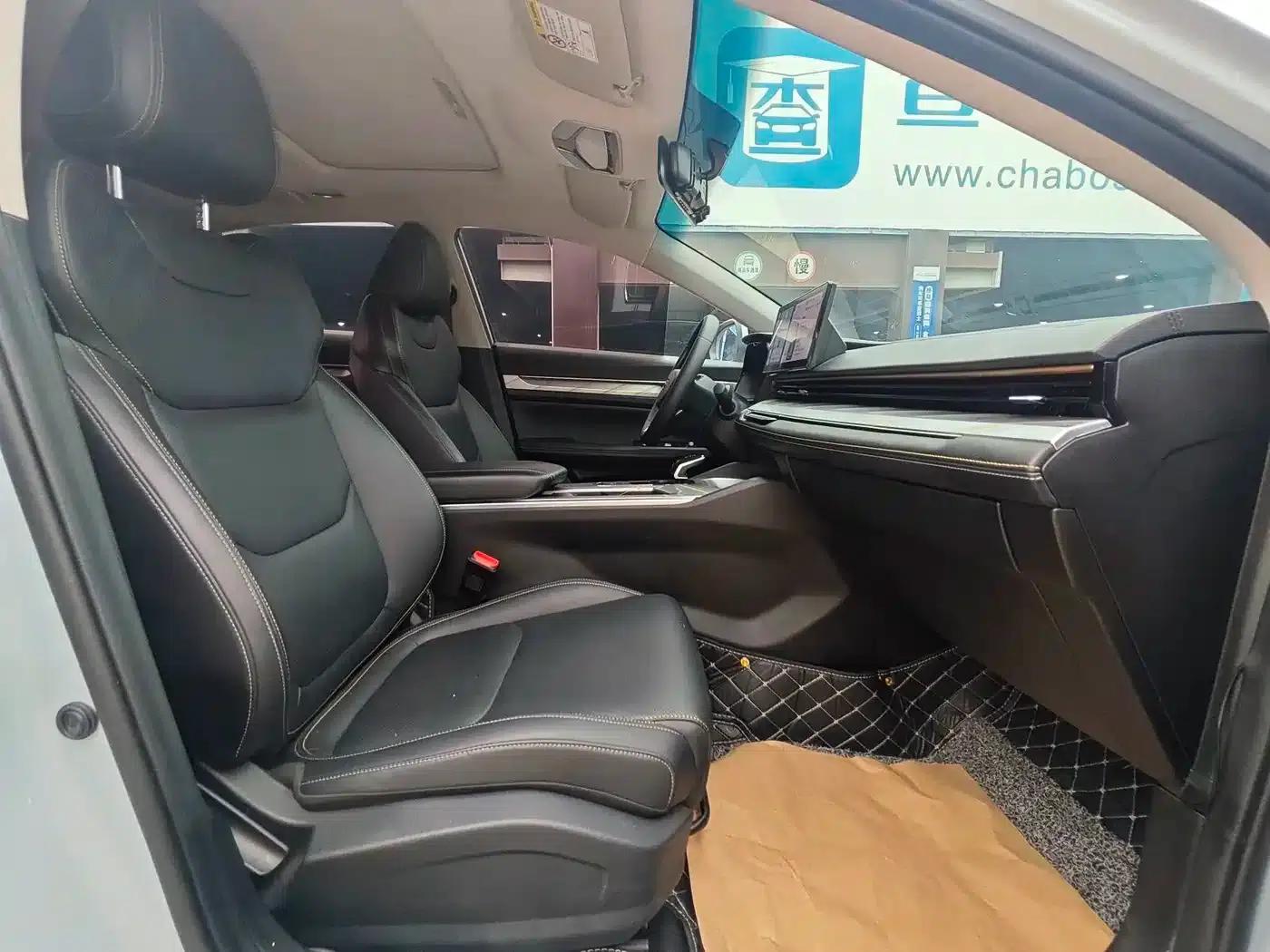 Geely Emgrand L HiP 2022 1.5TD-DHT Pro 100KM Super Net — миниатюра 13