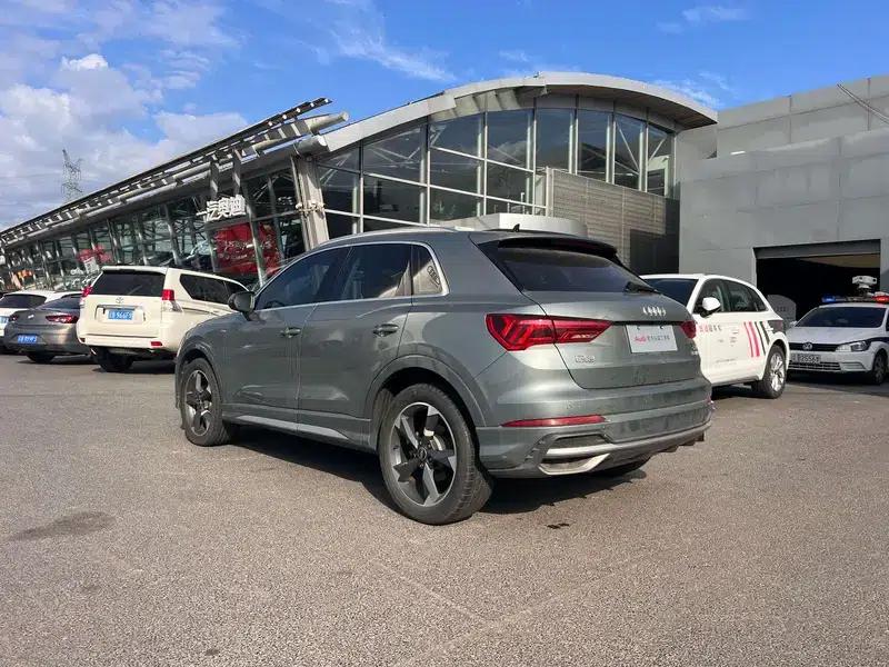 Audi Q3 2022 35 TFSI Fashion Dynamic Edition — миниатюра 4
