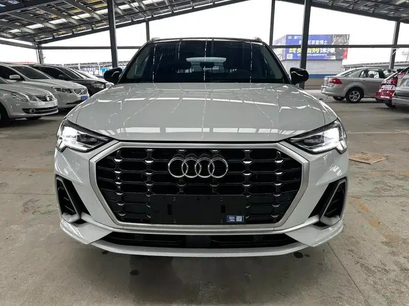 Audi Q3 2023 35 TFSI Fashion Dynamic Edition — миниатюра 2