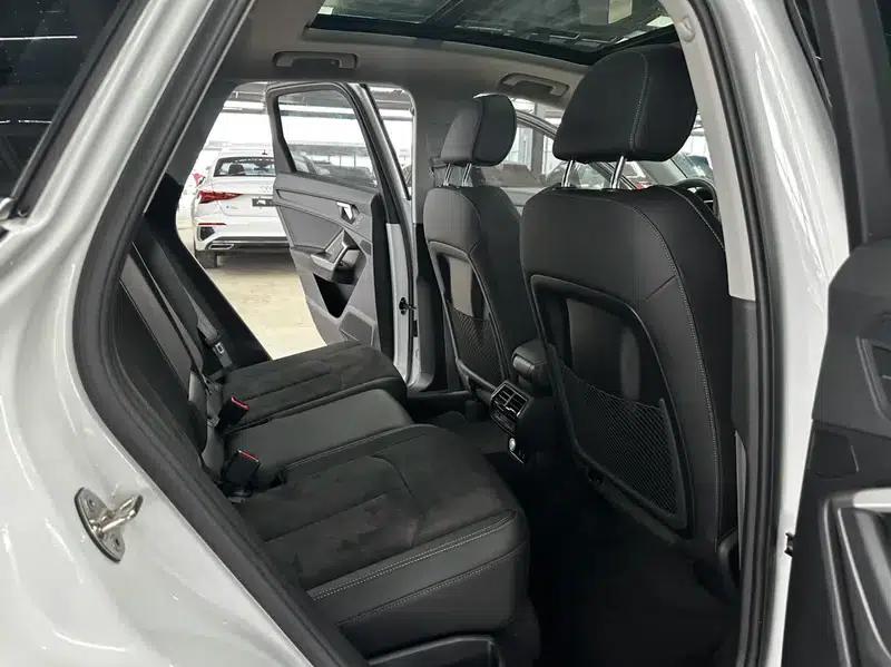 Audi Q3 2023 35 TFSI Fashion Dynamic Edition — миниатюра 13