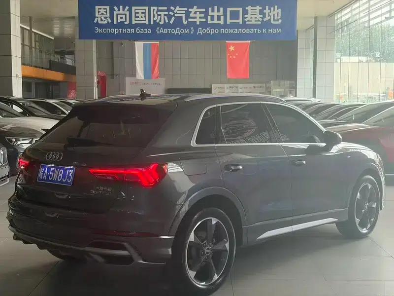 Audi Q3 2023 35 TFSI Fashion Dynamic Edition — миниатюра 4