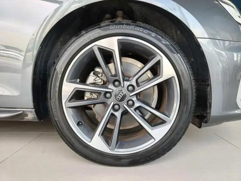 Audi A4L 2024 40 TFSI Fashion Dynamic Edition — миниатюра 6