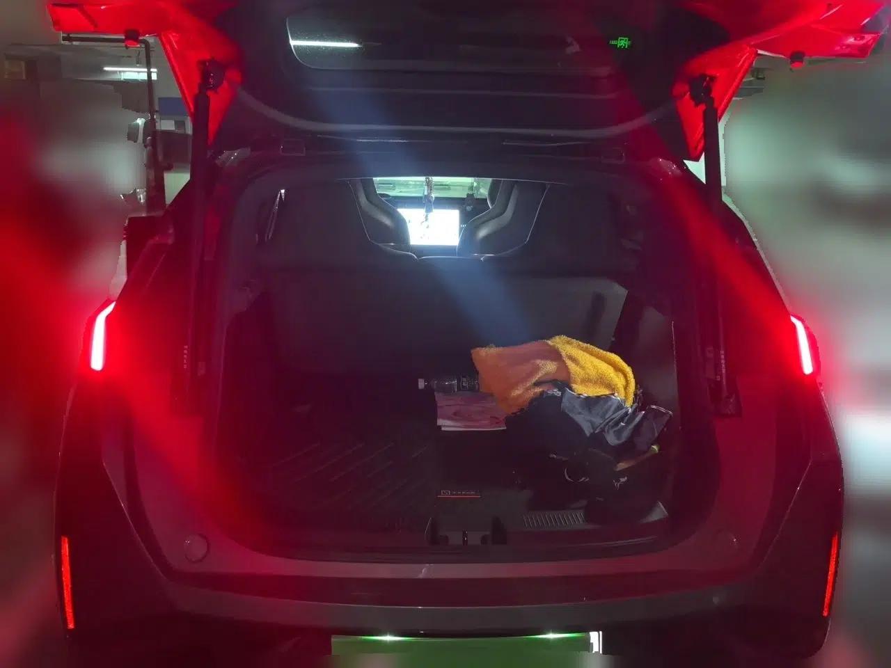 Zeekr X 2023 Rear-Drive YOU Edition 4 Seats — миниатюра 19