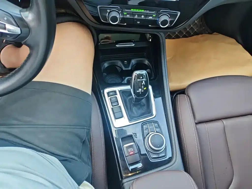 BMW 1 Series 2021 Facelift 125i M Sport Shadow Edition — миниатюра 14
