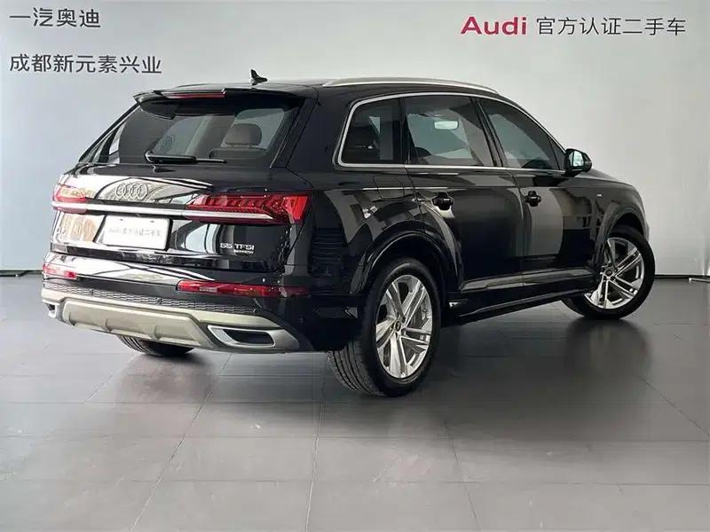 Audi Q7 2021 55 TFSI quattro S line Sport — миниатюра 4