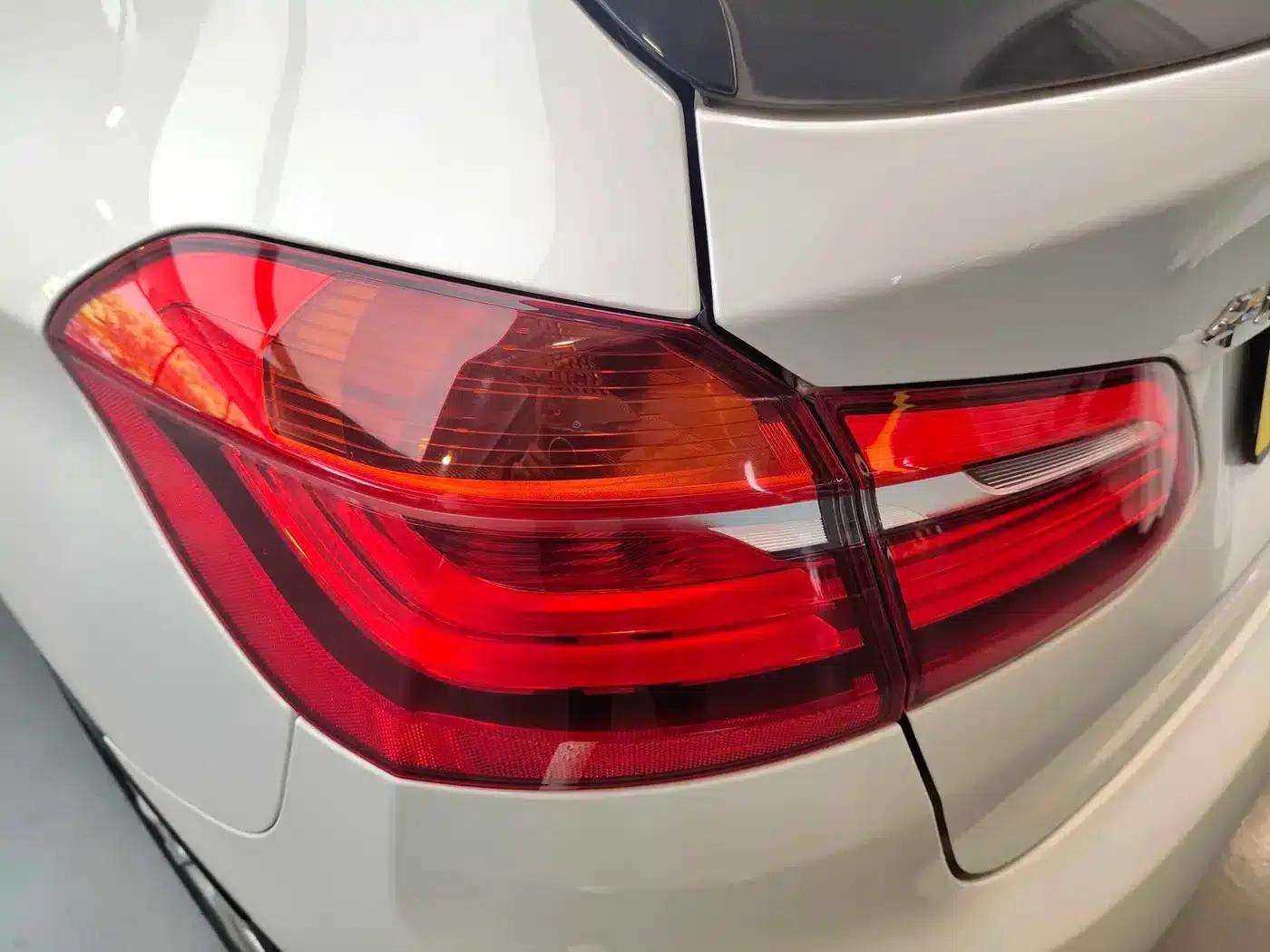 2016 BMW 2 Series Gran Tourer 218i Leading Edition — миниатюра 14