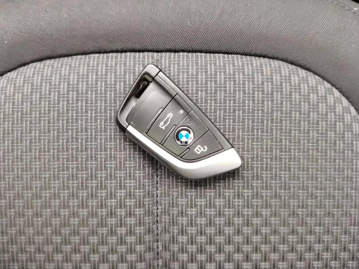 2016 BMW 2 Series Gran Tourer 218i Leading Edition — миниатюра 19