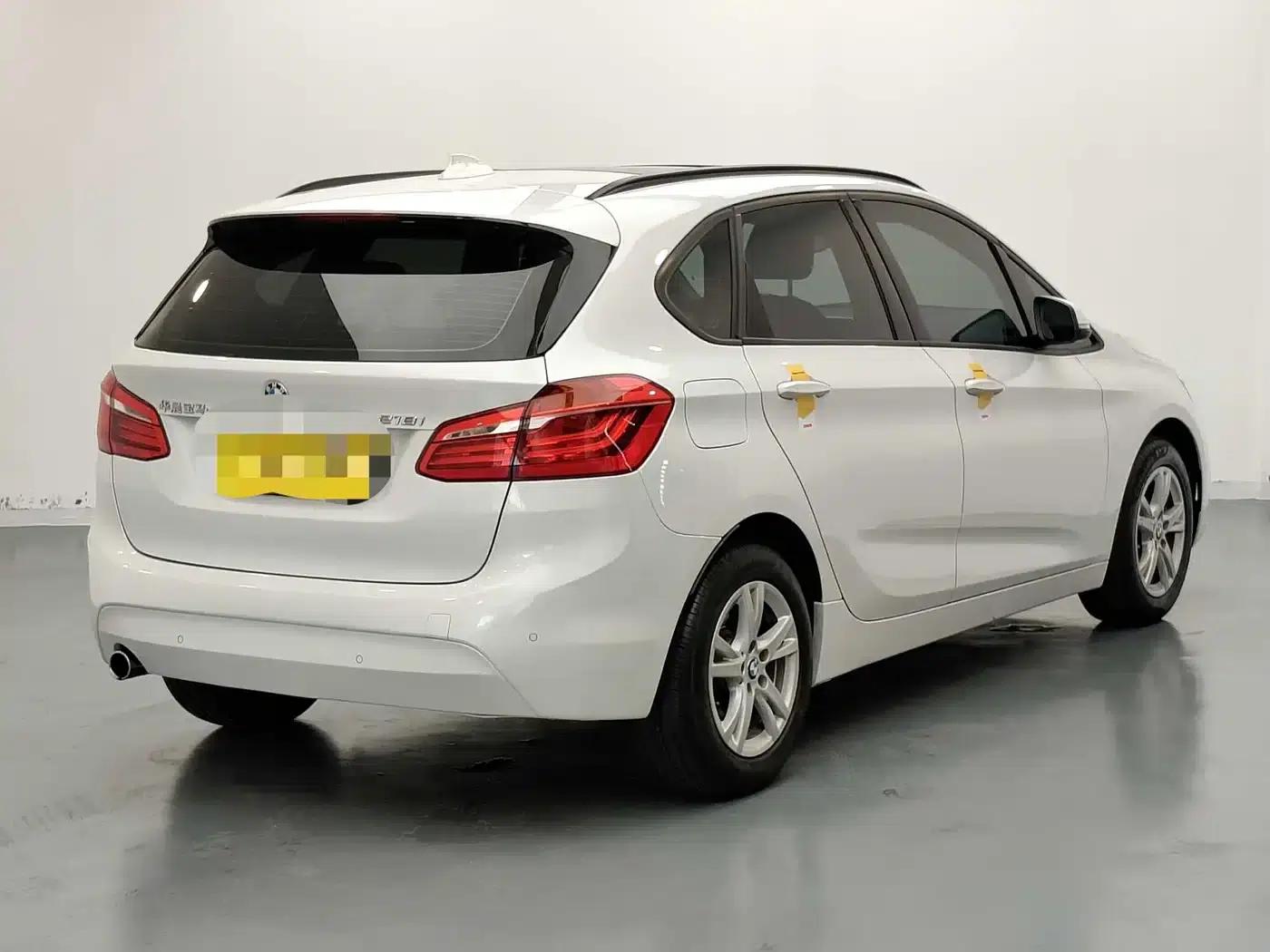 2016 BMW 2 Series Gran Tourer 218i Leading Edition — миниатюра 4