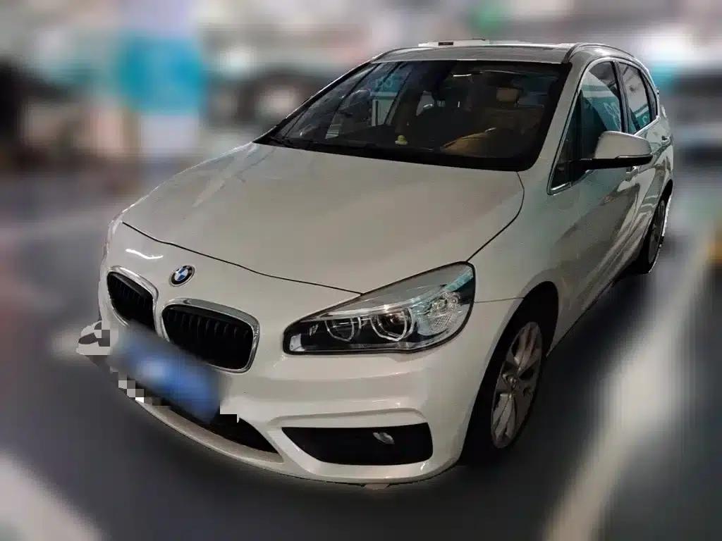 2016 BMW 2 Series Gran Tourer 220i Leading Edition — миниатюра 1