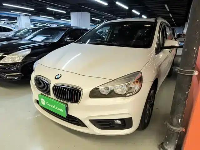 2015 BMW 2 Series Gran Tourer 218i Leading Edition (Imported)
