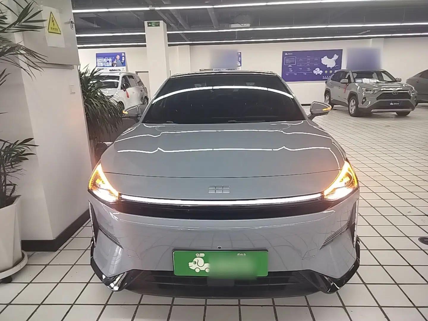 Geely Galaxy L6 2024 125km Creative Edition — миниатюра 2