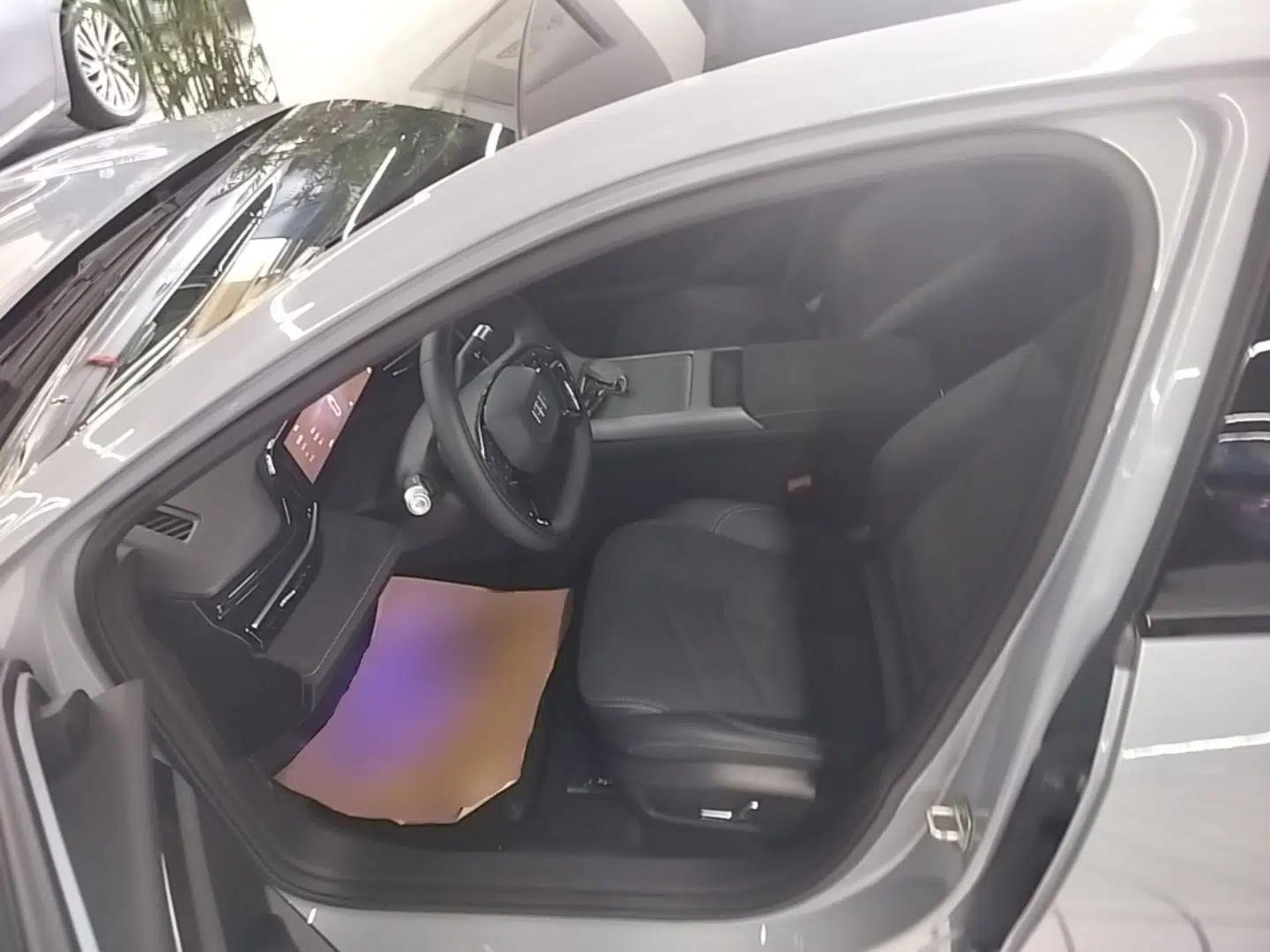 Geely Galaxy L6 2024 125km Creative Edition — миниатюра 18