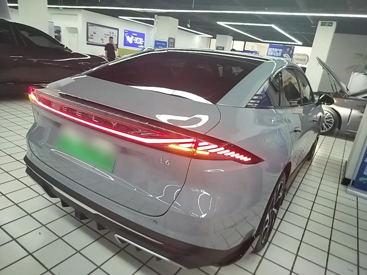 Geely Galaxy L6 2024 125km Creative Edition — миниатюра 6