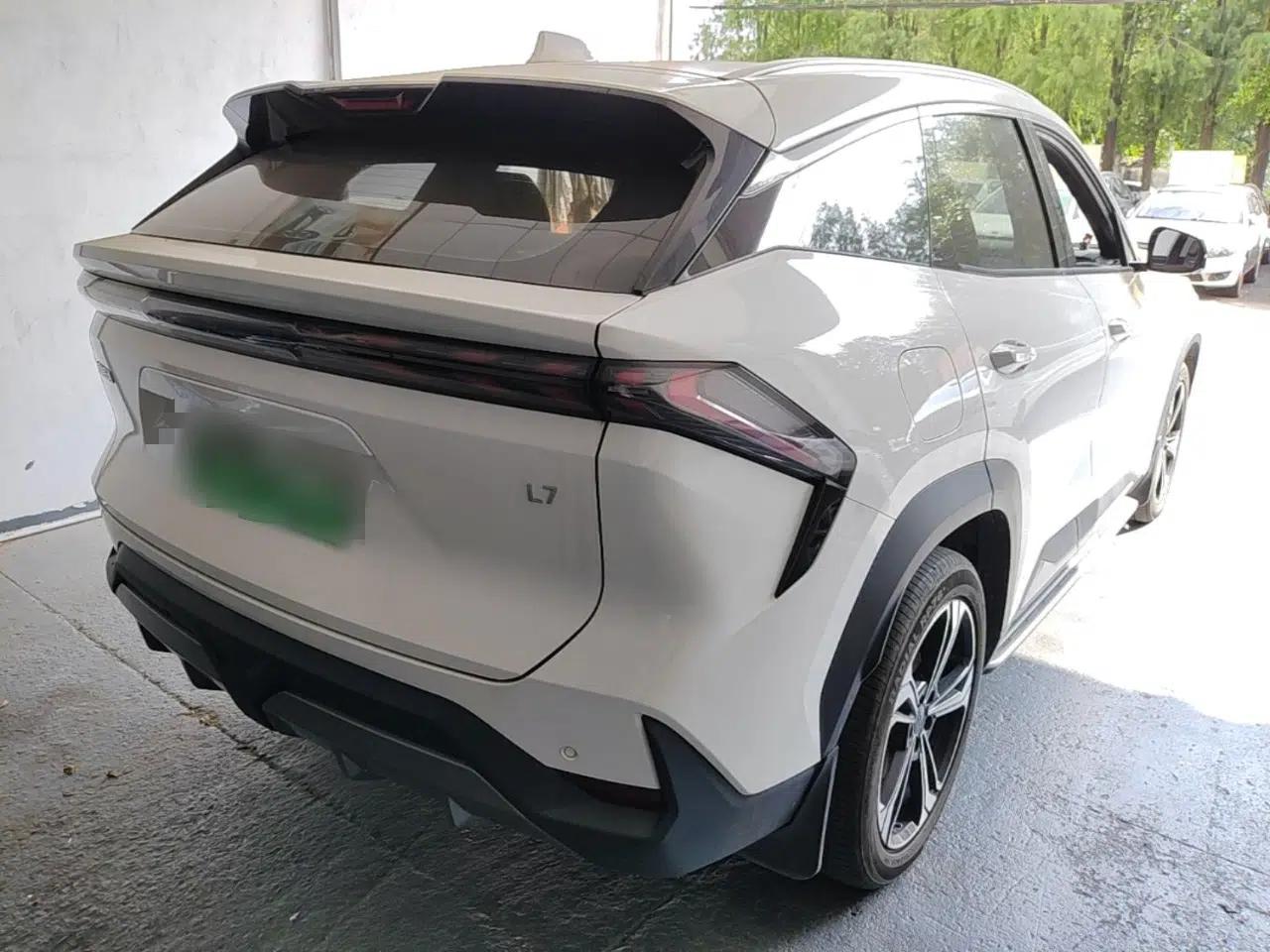 Geely Galaxy L7 2023 1.5T 115 km PLUS — миниатюра 6