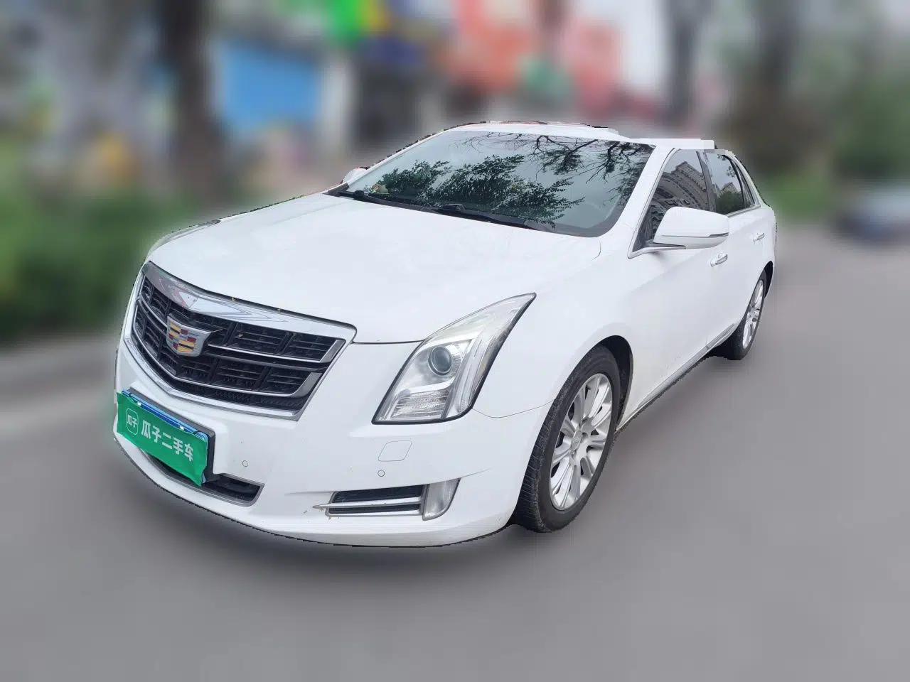 Cadillac XTS 2016 28T Luxury Model — миниатюра 1