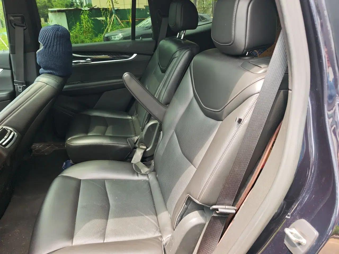 Cadillac XT6 2021 2.0T Six-Seater Four-Wheel-Drive Luxury Version — миниатюра 17