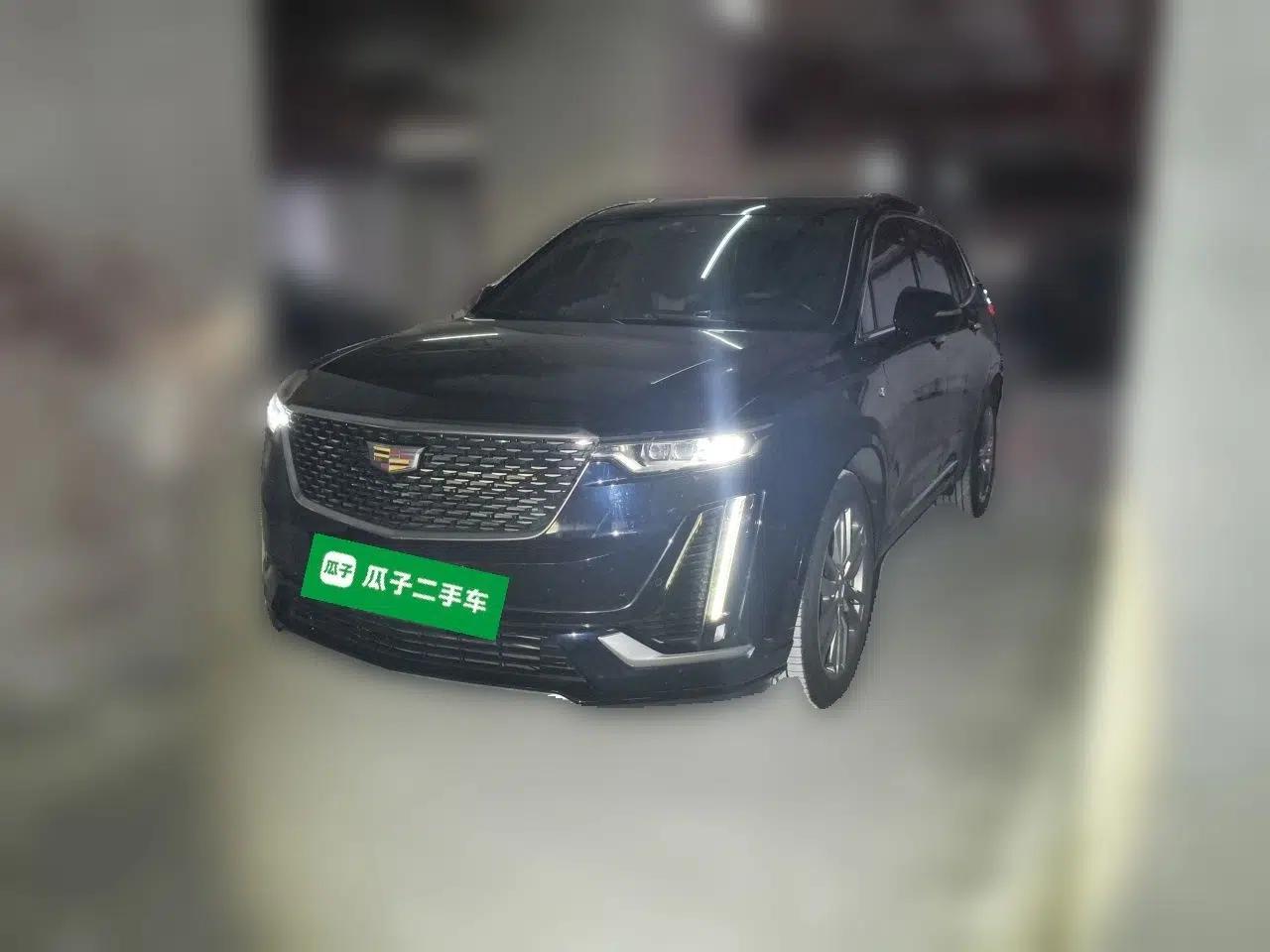 Cadillac XT6 2022 2.0T Six-Seater Two-Wheel-Drive Luxury Version — миниатюра 1