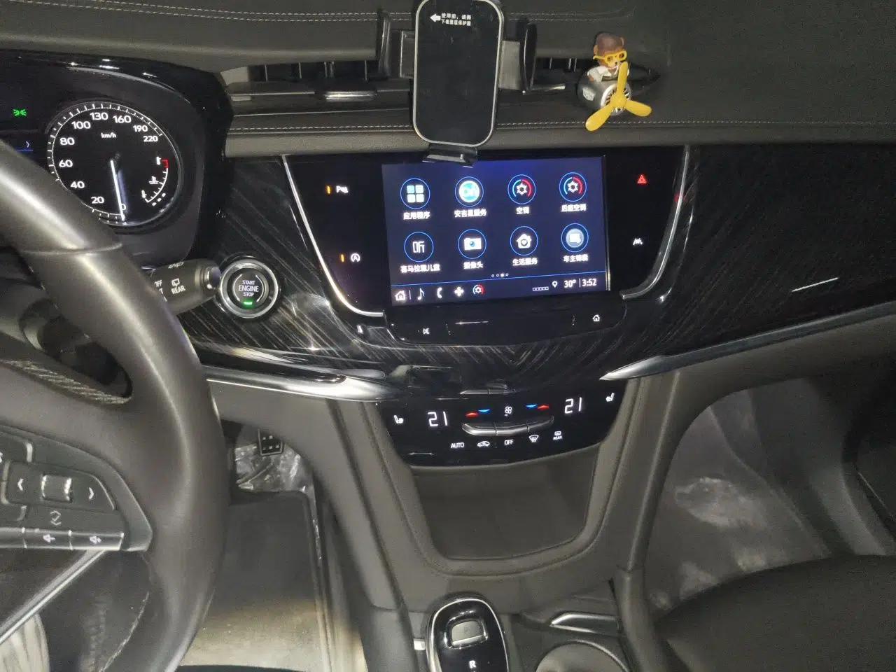 Cadillac XT6 2022 2.0T Six-Seater Two-Wheel-Drive Luxury Version — миниатюра 13