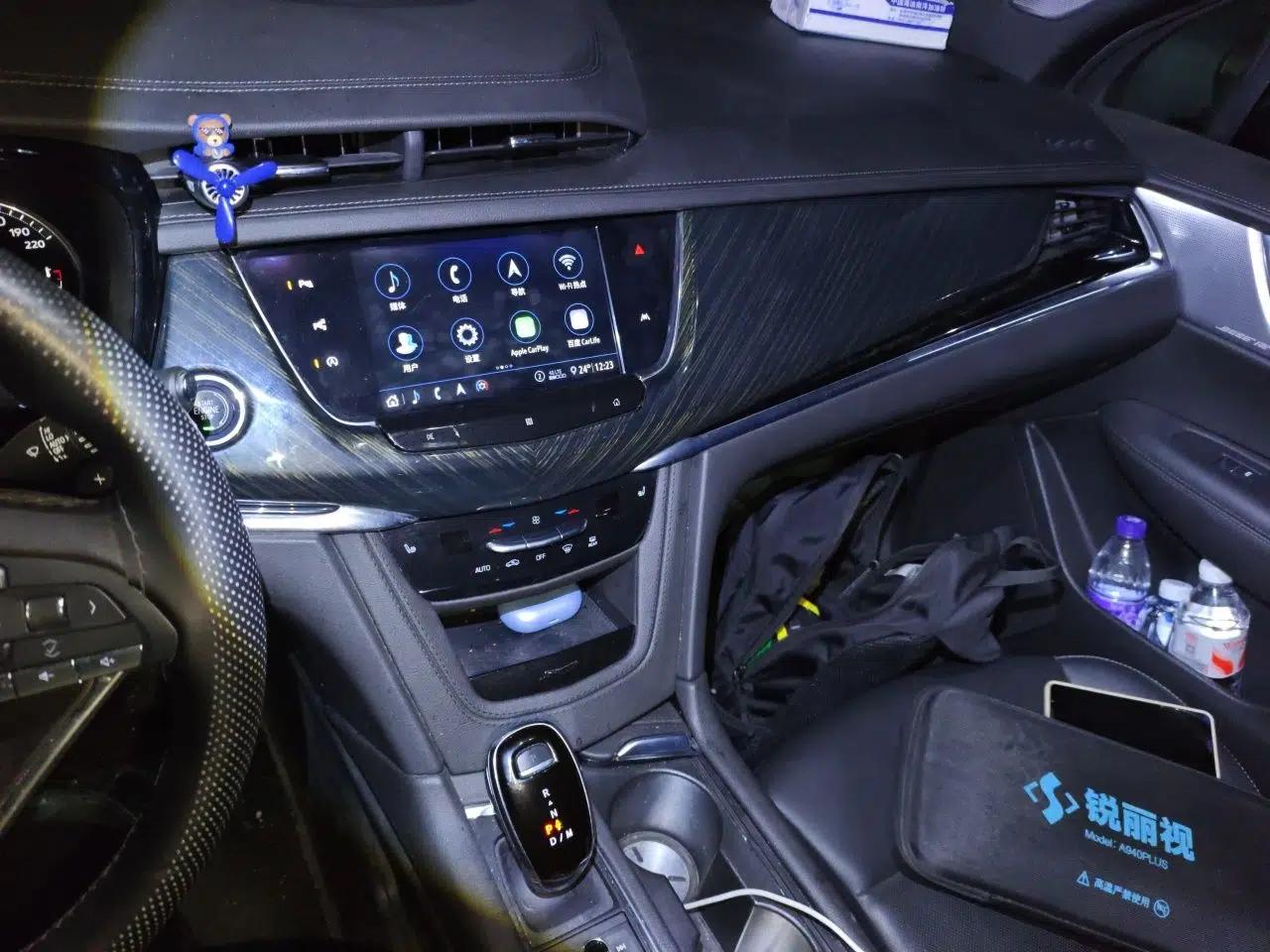Cadillac XT6 2020 28T Six-Seater Four-Wheel-Drive Luxury Version with Premium Sound System — миниатюра 13