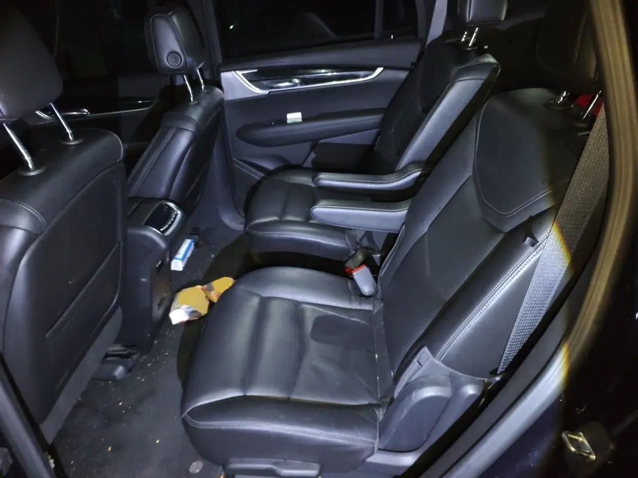 Cadillac XT6 2020 28T Six-Seater Four-Wheel-Drive Luxury Version with Premium Sound System — миниатюра 17