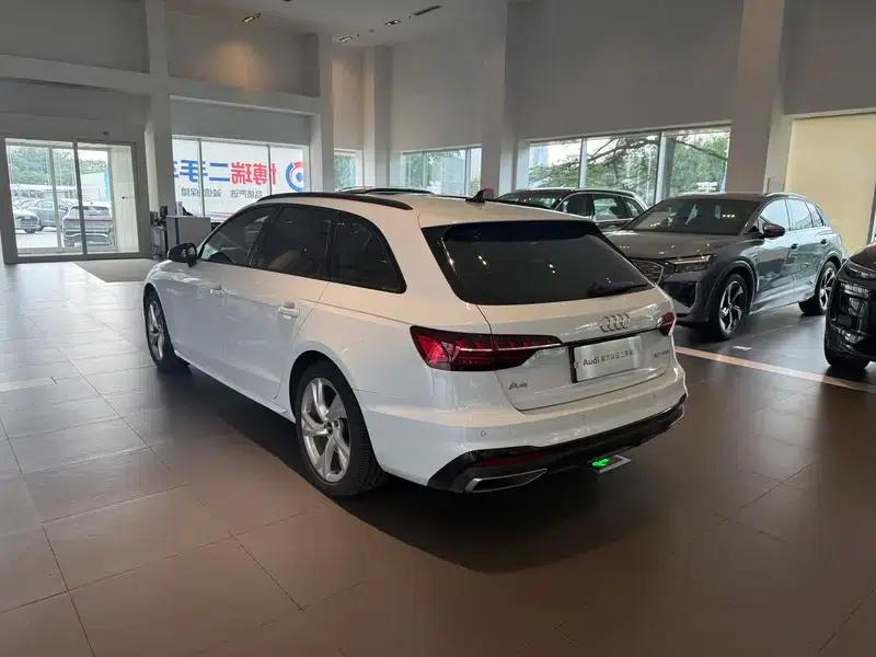 2021 Audi A4 (Imported) Avant 40 TFSI Fashion Dynamic Edition — миниатюра 4