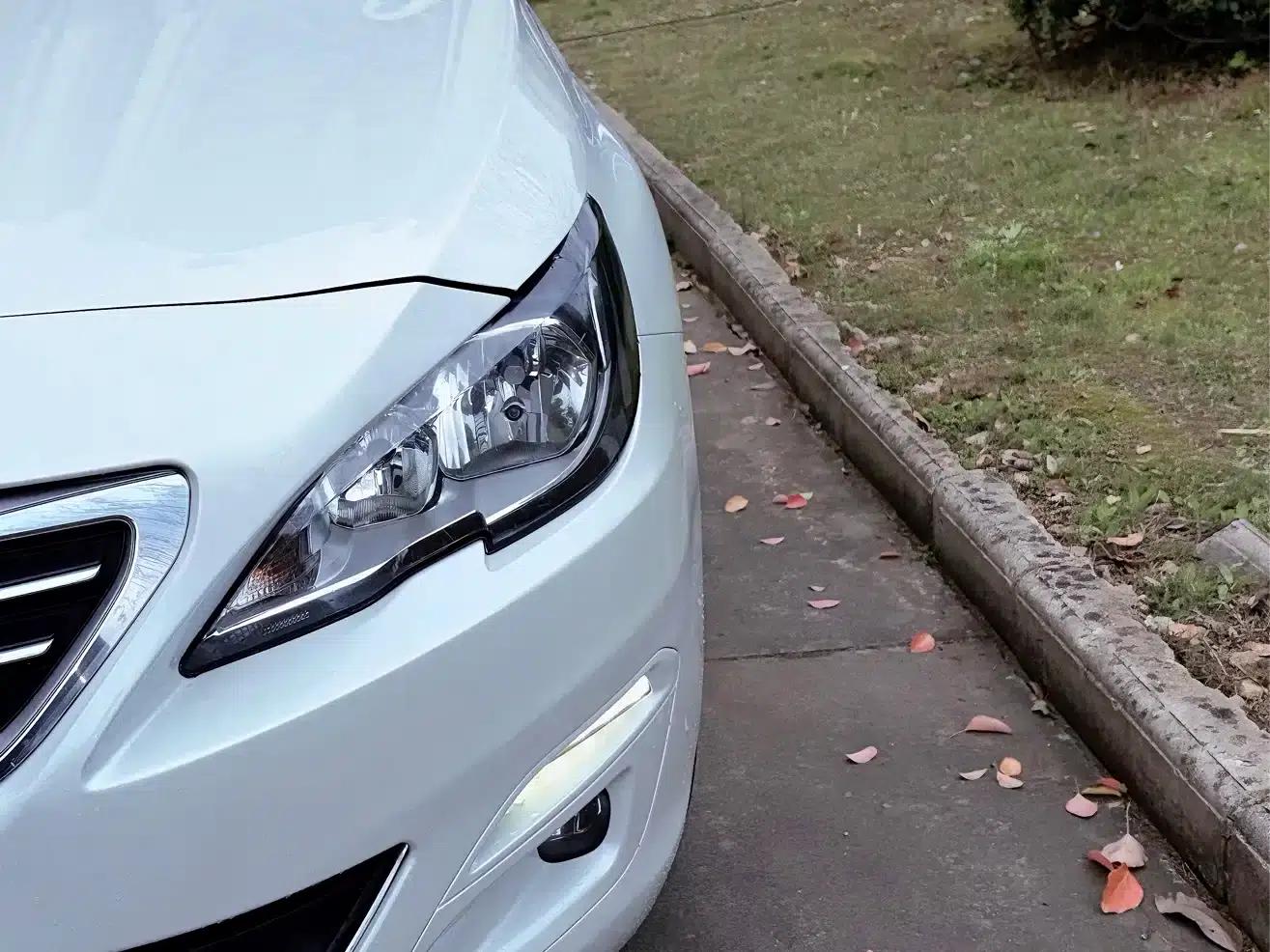 Peugeot 408 2014 1.8L Automatic Luxury Edition — миниатюра 8