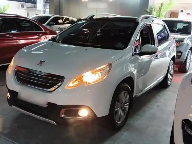Peugeot 2008 2014 Model 1.6L Automatic Fashion Edition