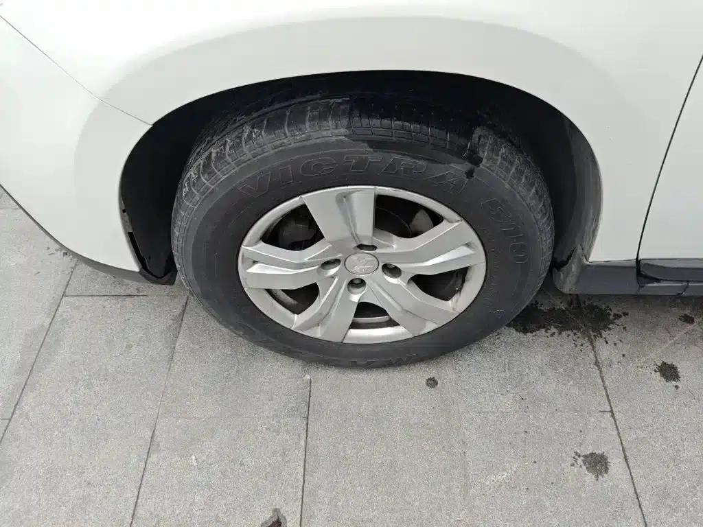 Peugeot 2008 2014 Model 1.6L Automatic Trend Edition — миниатюра 25