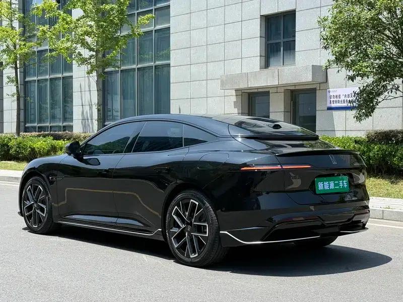Avita 06 2025 Pro All-Electric Edition — миниатюра 4