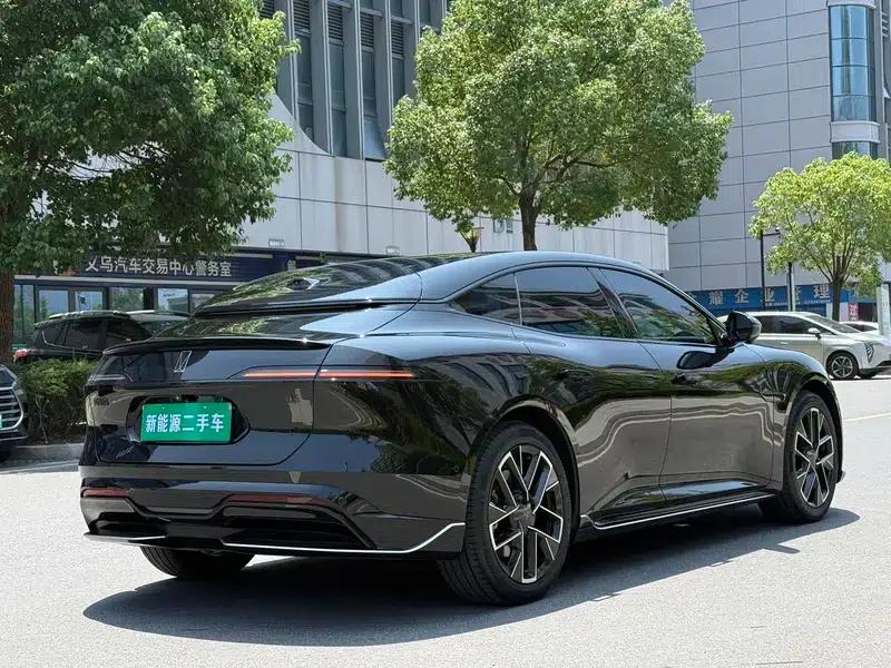 Avita 06 2025 Pro All-Electric Edition — миниатюра 6